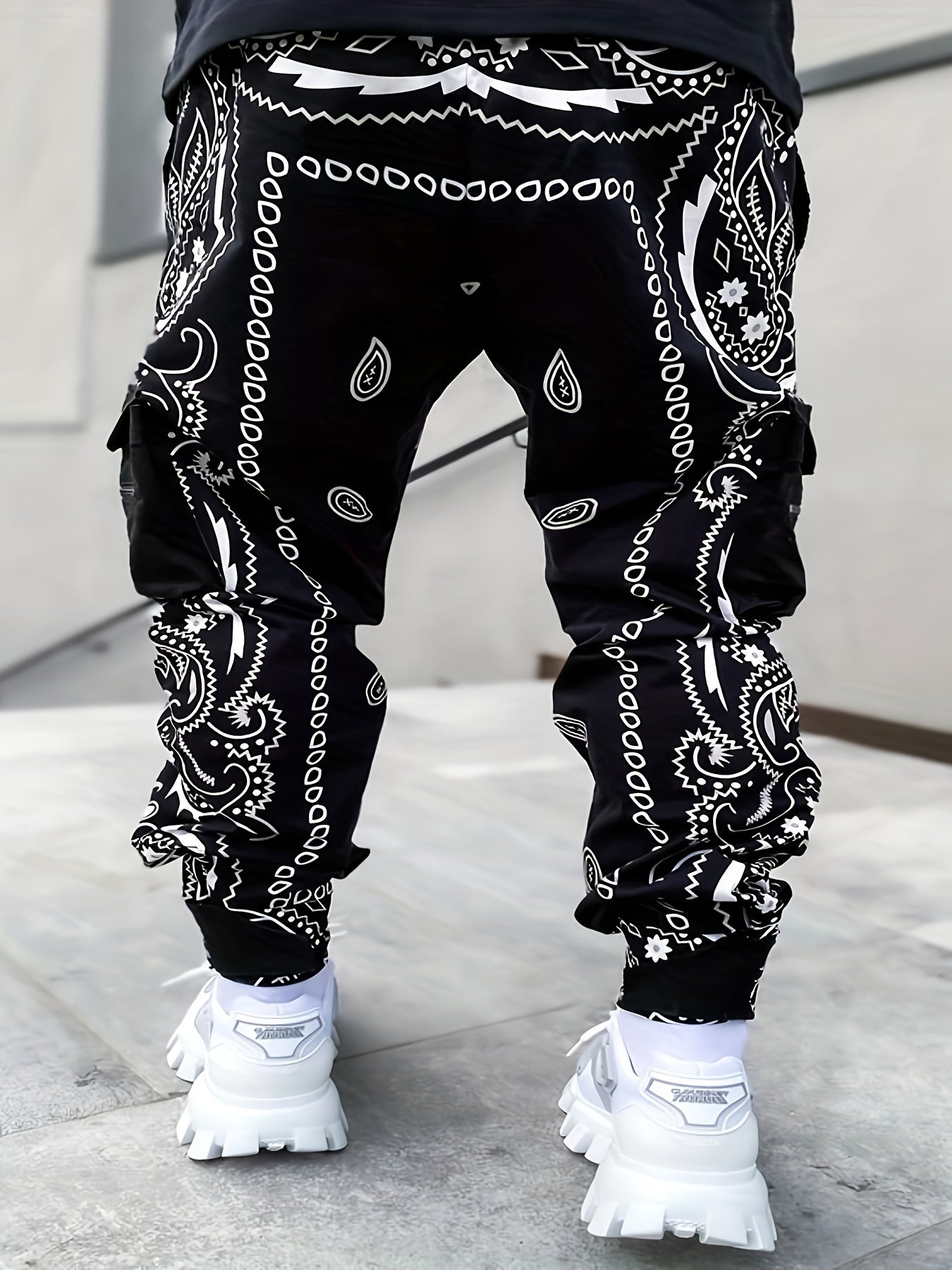 Men's Harem Work Pants: Large Size, Cashew Flower, Loose Fit Camo Colors