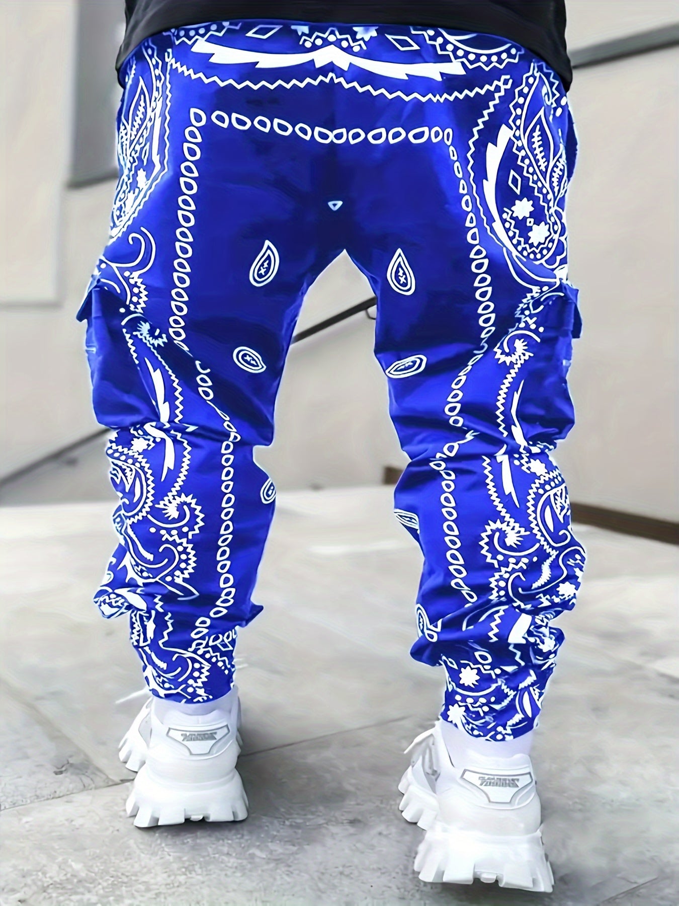 Men's Cashew Flower Multi Pocket Workwear Pants With Zipper Camo Colors