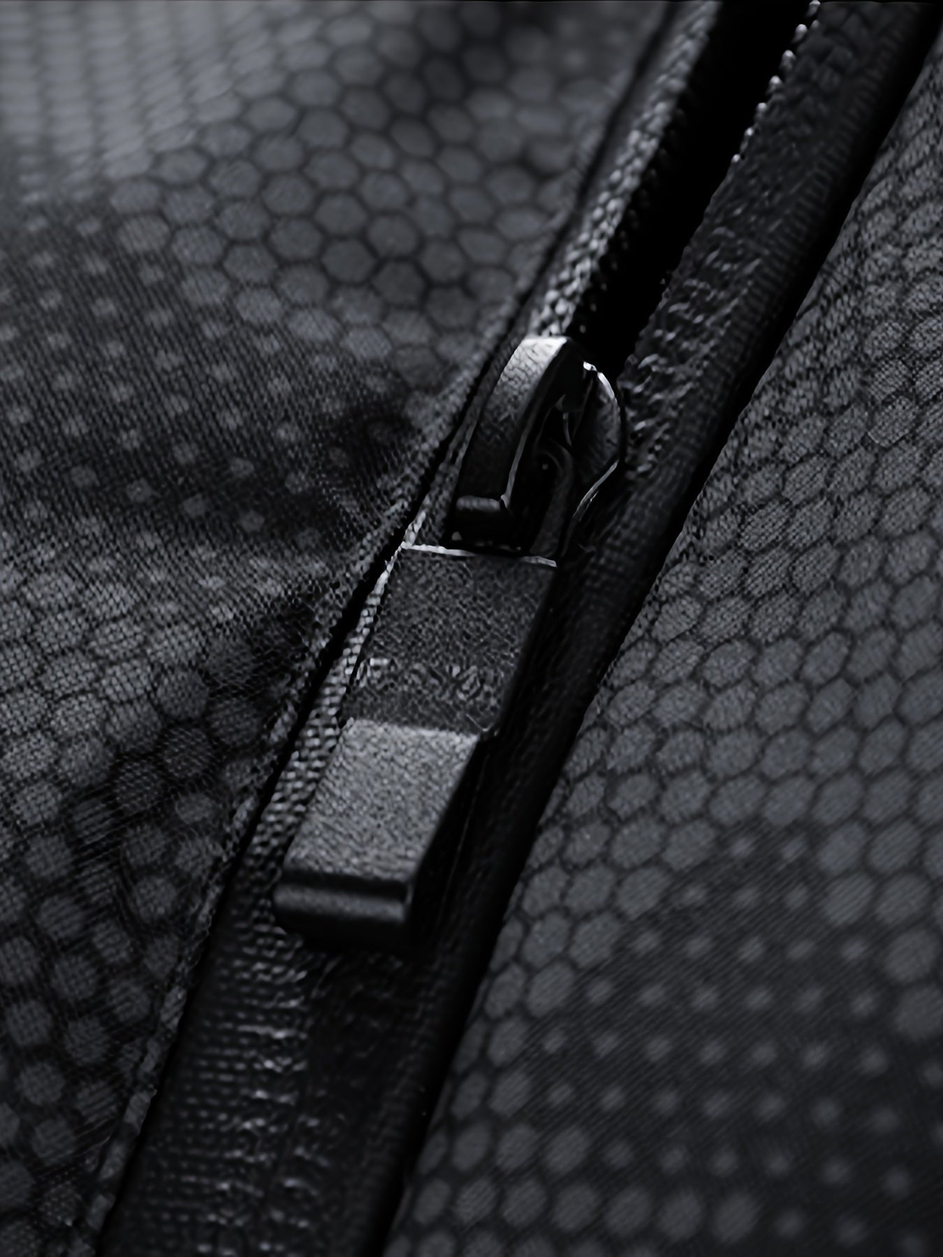 Men's Trendy Autumn/Winter Jacket: Short, Thickened Design Camo Colors