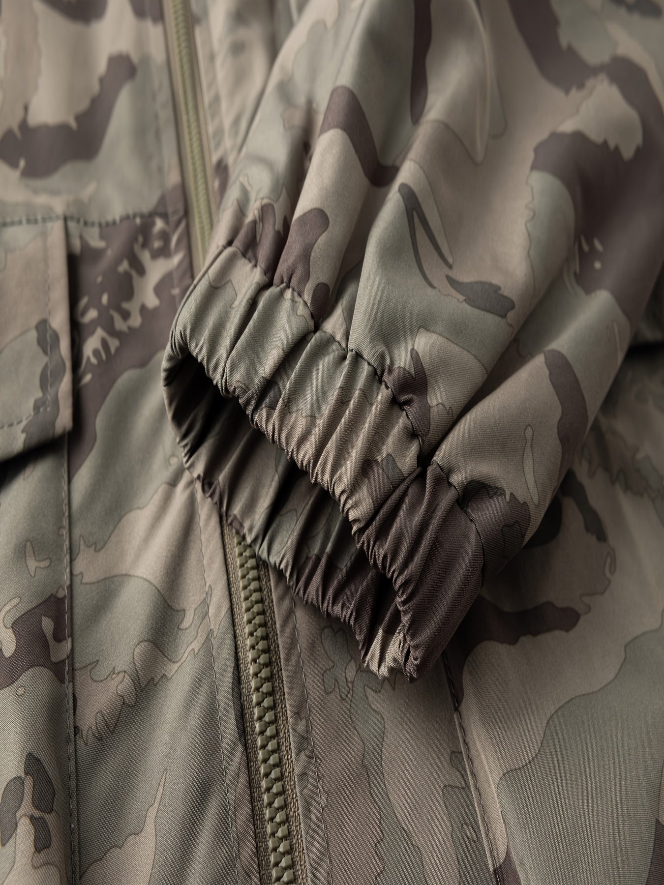 Men's Camo Windbreaker Jacket with a Hood | Multi Pocket Cargo Jacket Camo Colors