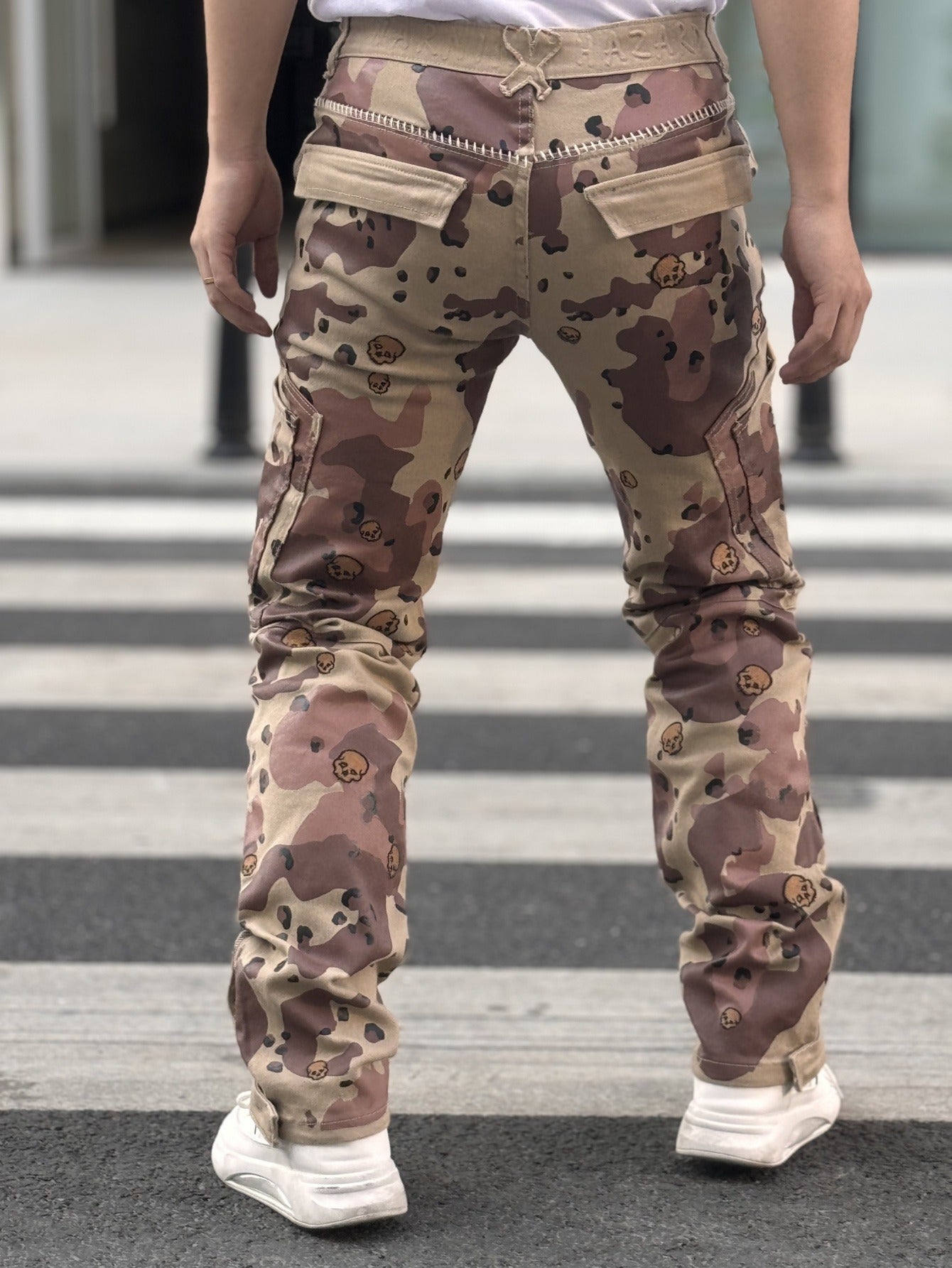 Men's Camo Jeans with Bear Embroidery – Relaxed Fit, Street Style | Camo Colors
