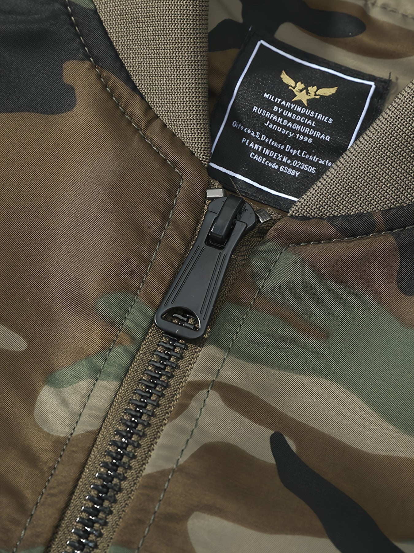 Fashionable Men's Camo Bomber Jacket, Stand Collar, Zipper Camo Colors