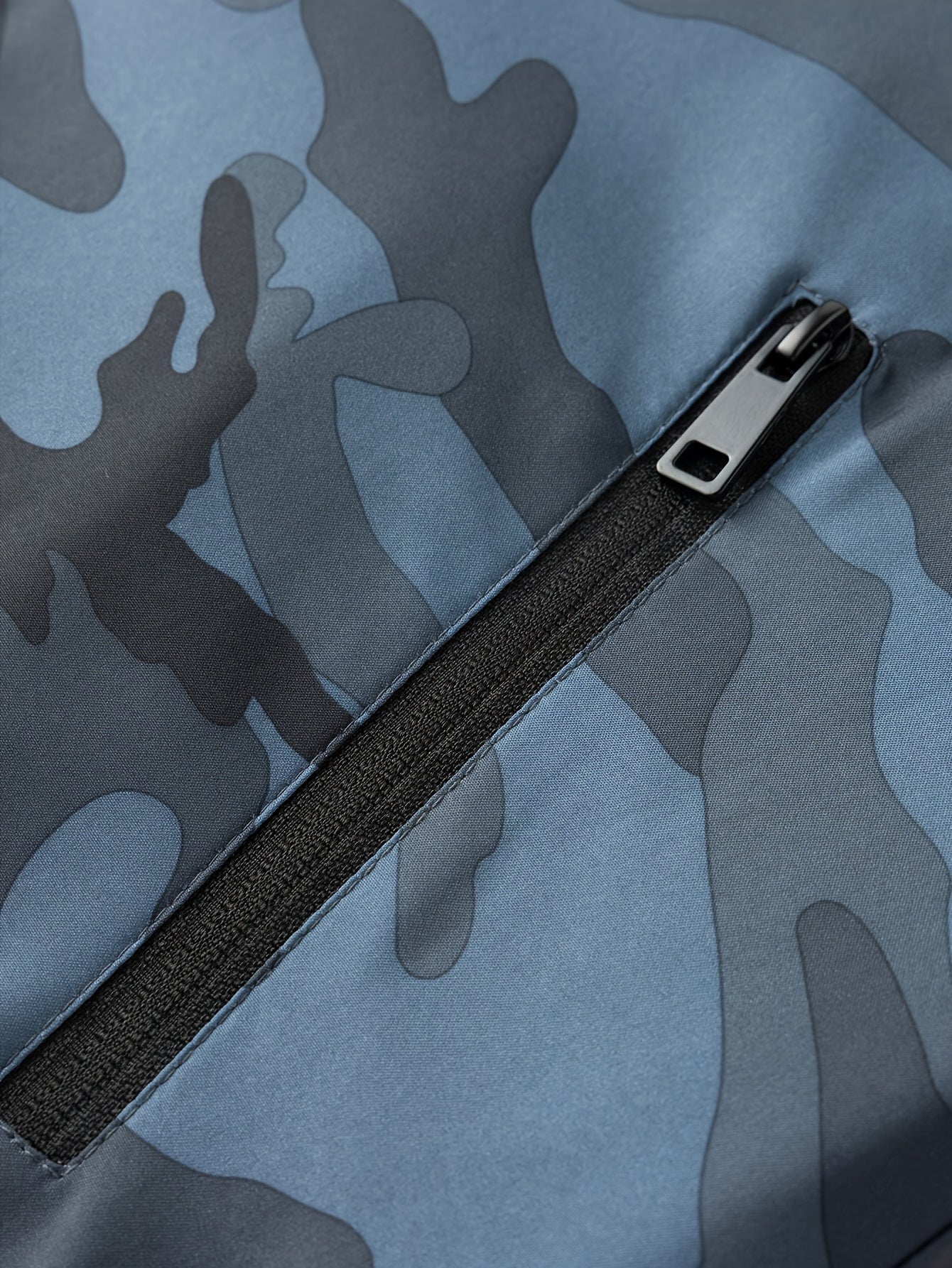 Long Sleeve Hooded Zipper Jacket for Men Camo Colors