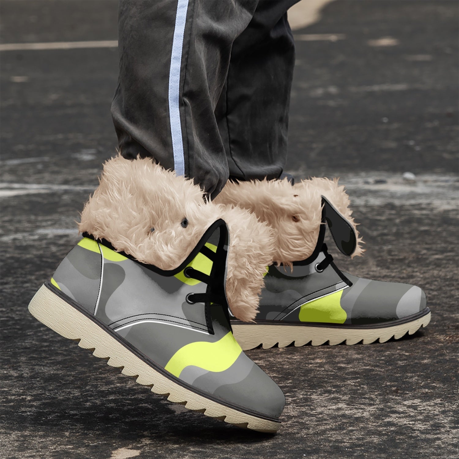 Camo Boots | Yellow, Black, & Gray Cotton-Pad Fur Lining Camo Colors