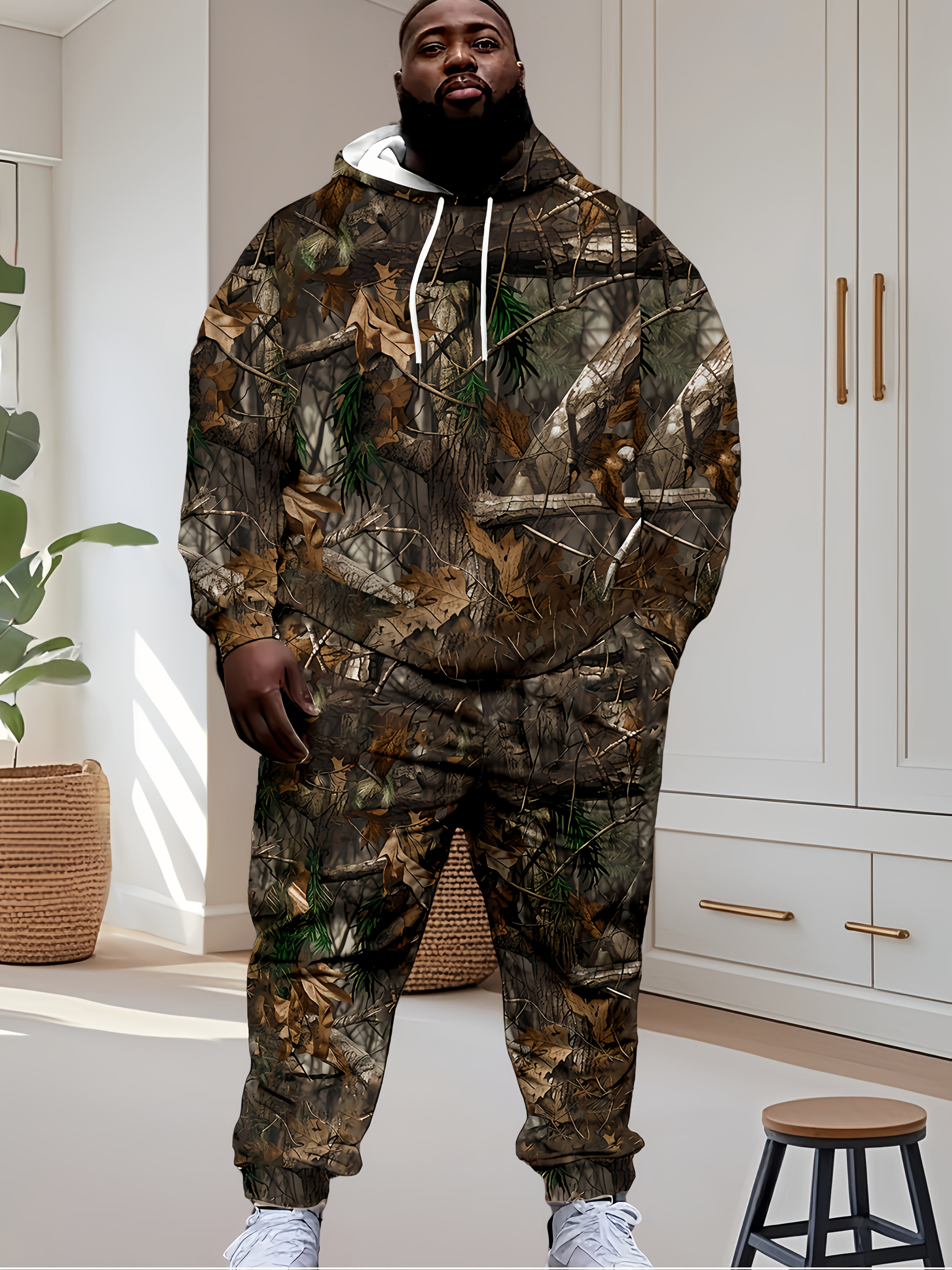 Men's Plus Size Hooded Sweater & Pants Set in Shrub 3D Print | Camo Colors