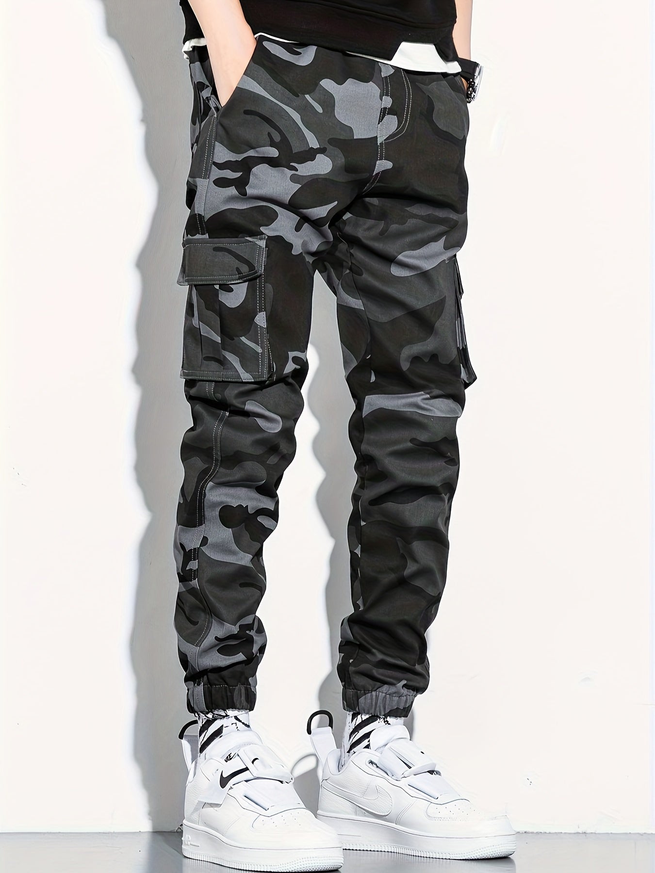 Men's Camo Cargo Cropped Pants With Multi Pockets | Vintage Style Camo Colors
