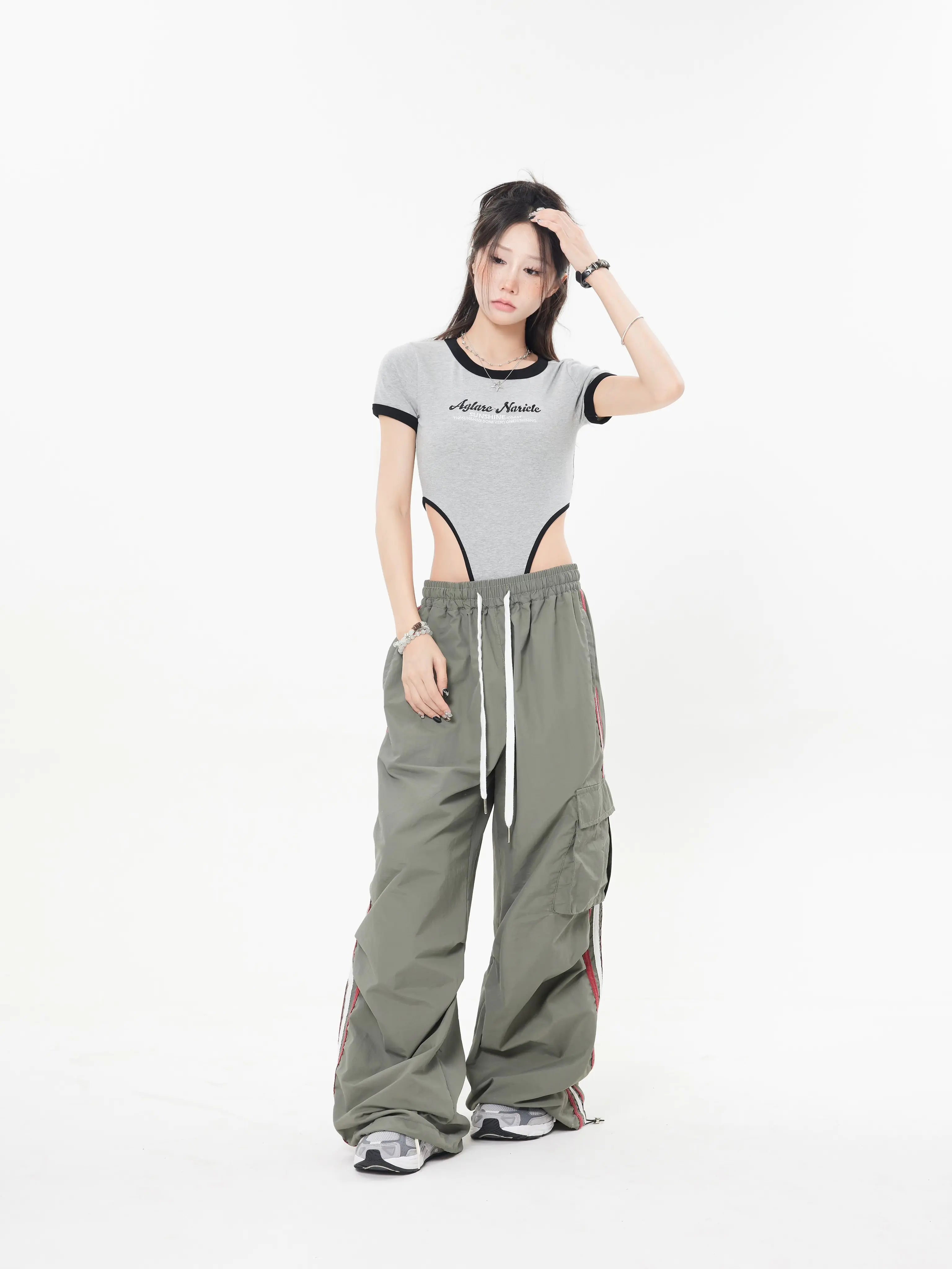 Y2K Women Cargo Pants | Wide Fit | Green / Black Camo Colors