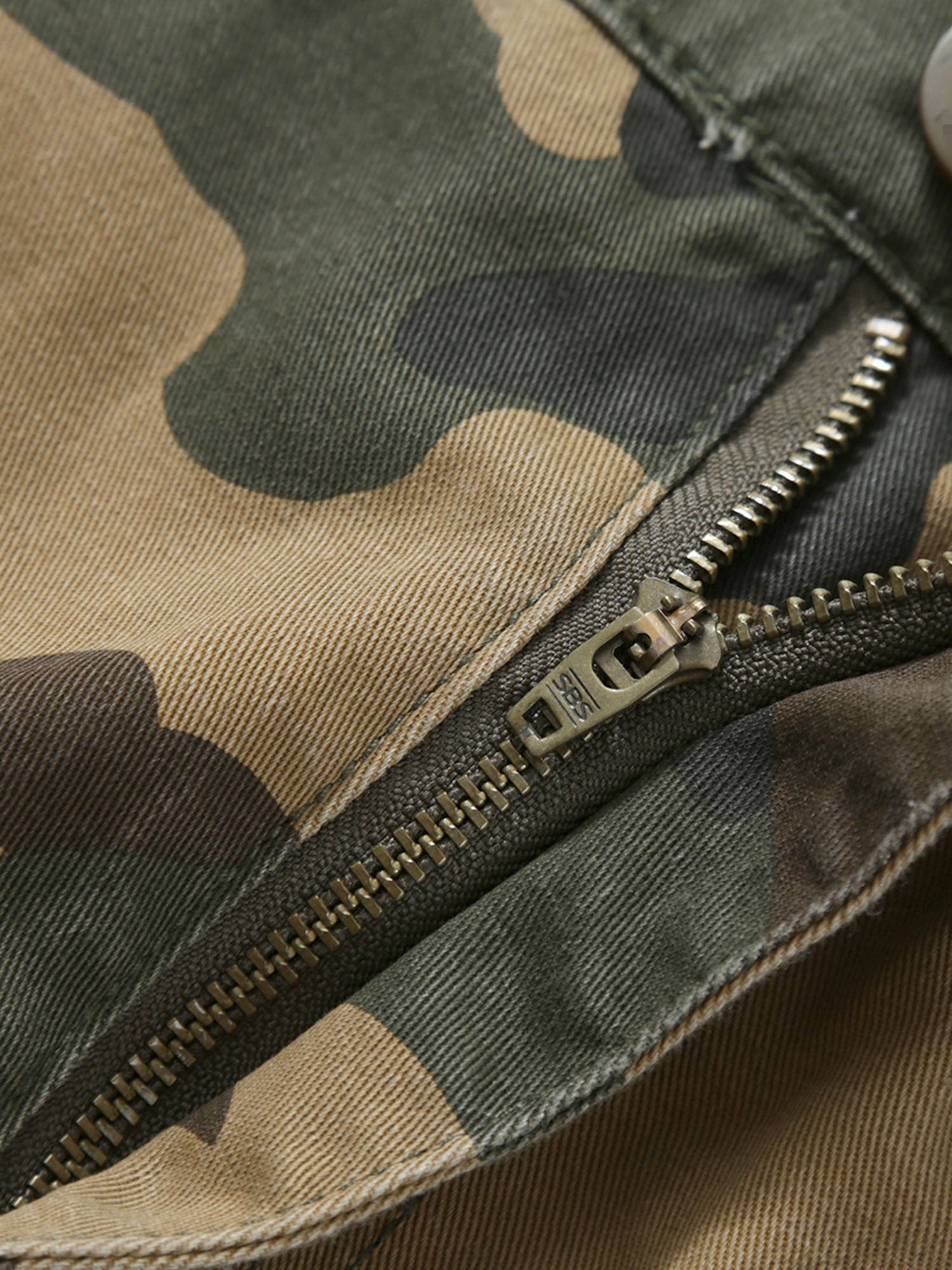 Men's Camo Cargo Pants - Durable Cotton, Multi-Pocket Design Camo Colors
