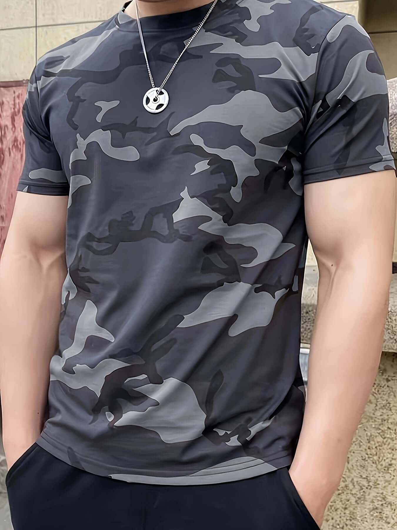 Men's Camo Print Short Sleeve T-shirt, Outdoor Athletic Camo Colors