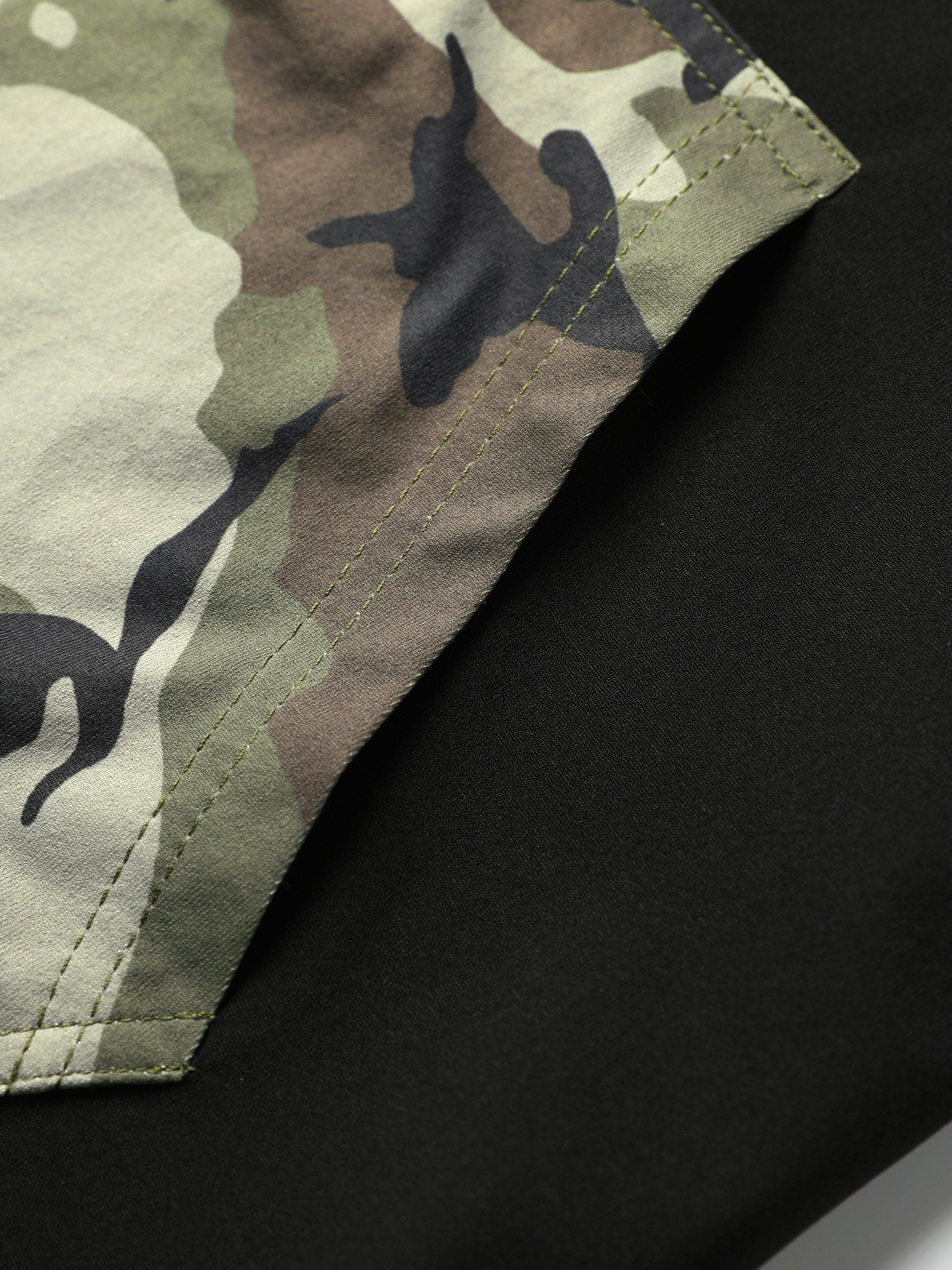 Men's Camo Hooded Short Sleeve Sweatshirt With A Zippered Kangaroo Pocket Camo Colors