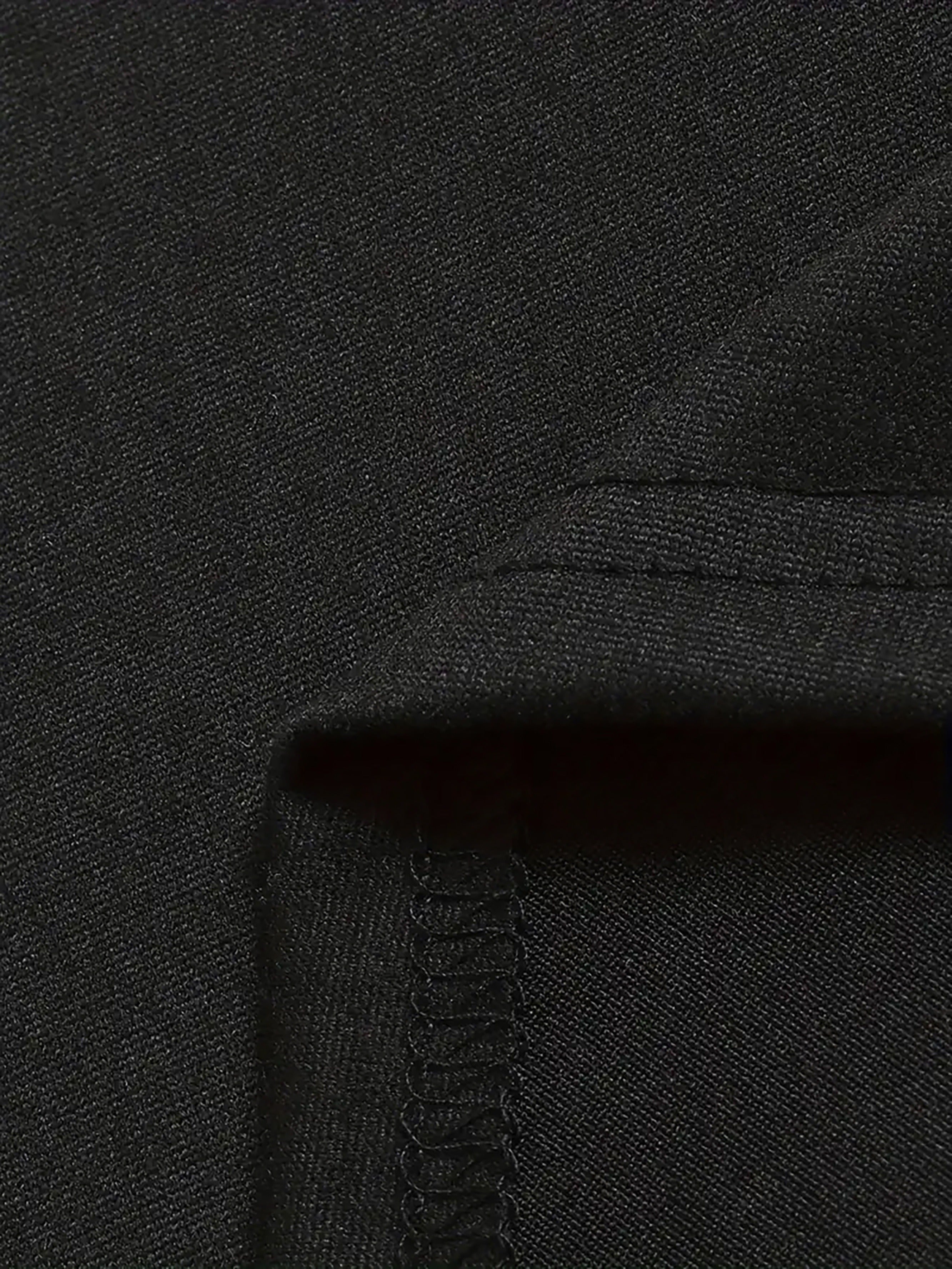 1pc Women's Camouflage Lip Print Crop Top | Round Neck Long Sleeve Short T Camo Colors