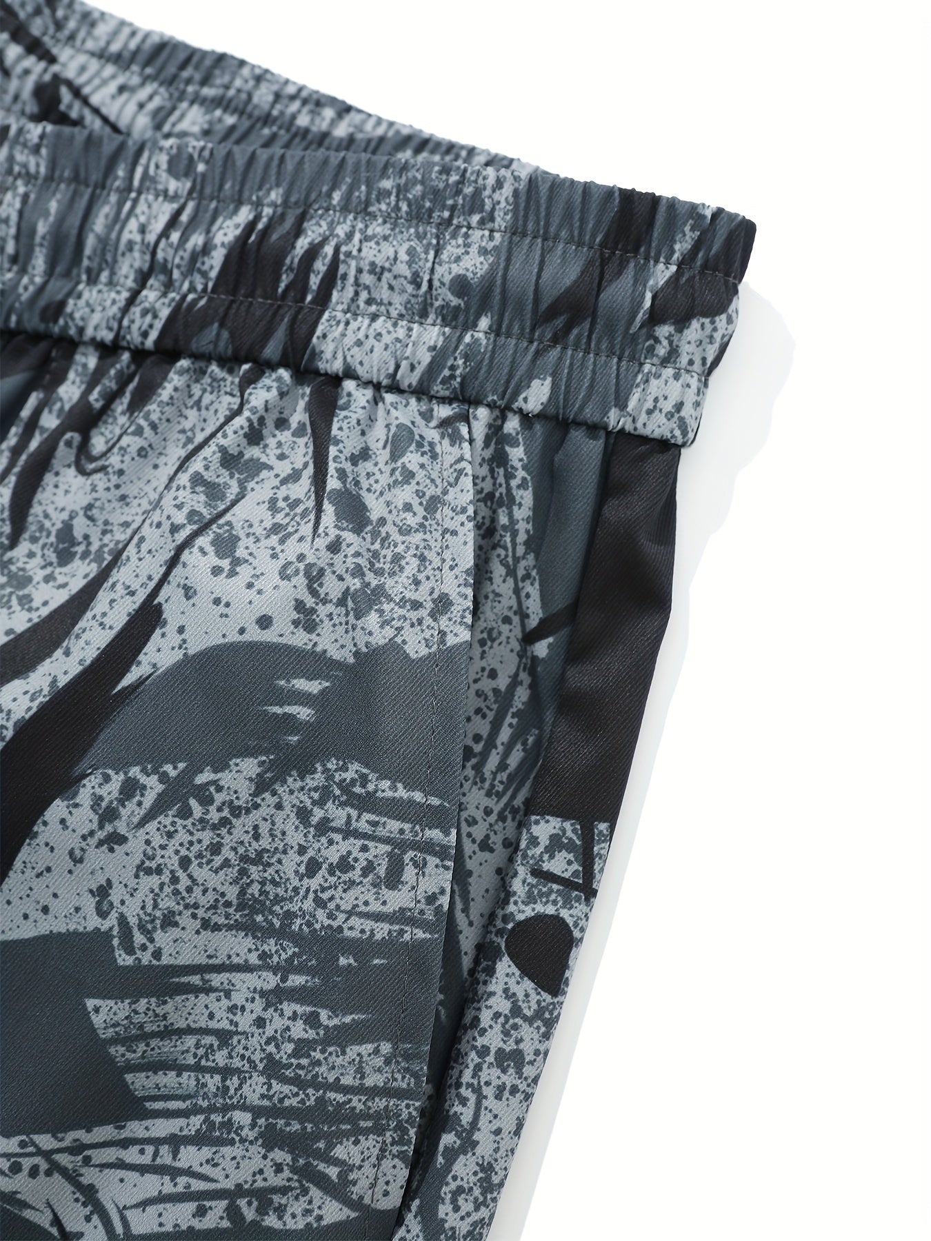 Men's Camo Cargo Pants | Loose Fit, Multi-Pocket Design Camo Colors