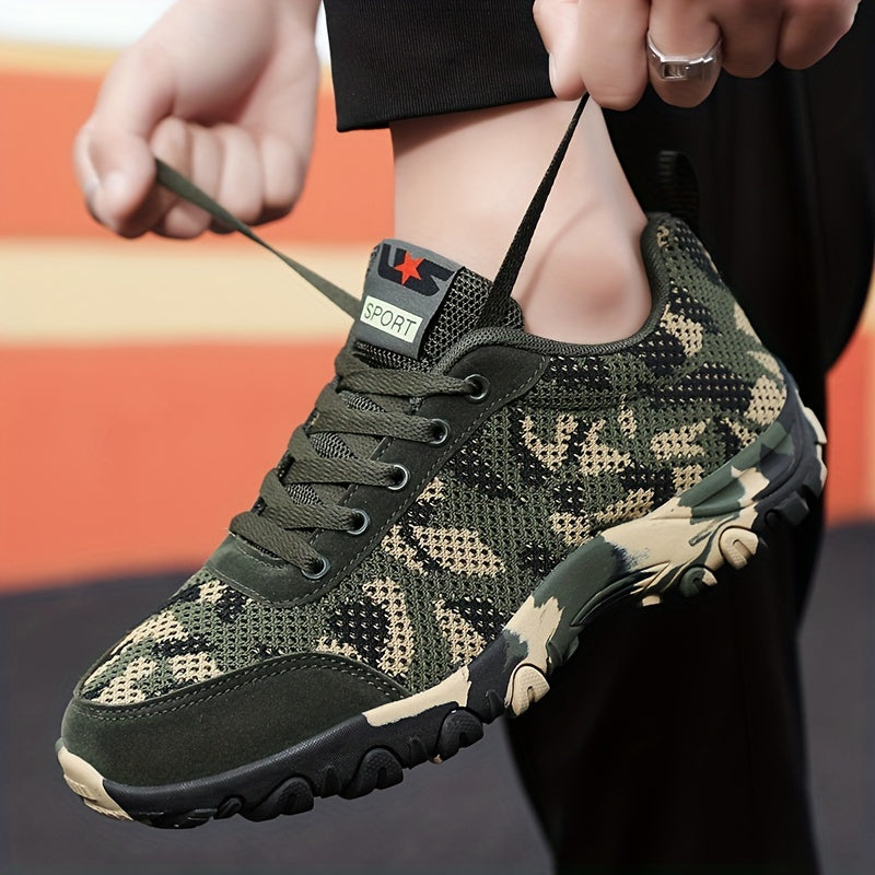 Men's Camouflage Lace-Up Sneakers, Non-Slip and Durable Camo Colors