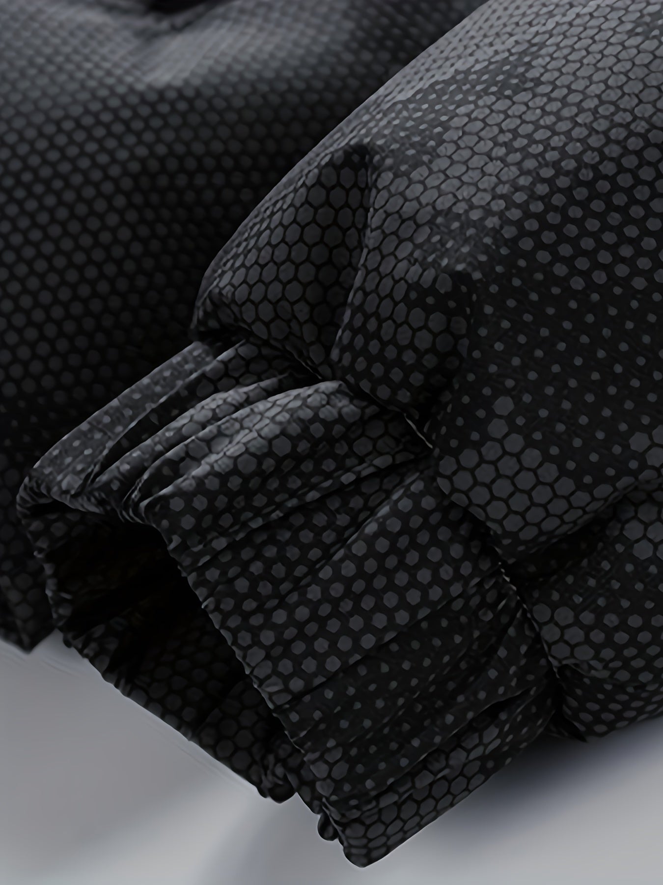 Men's Trendy Autumn/Winter Jacket: Short, Thickened Design Camo Colors