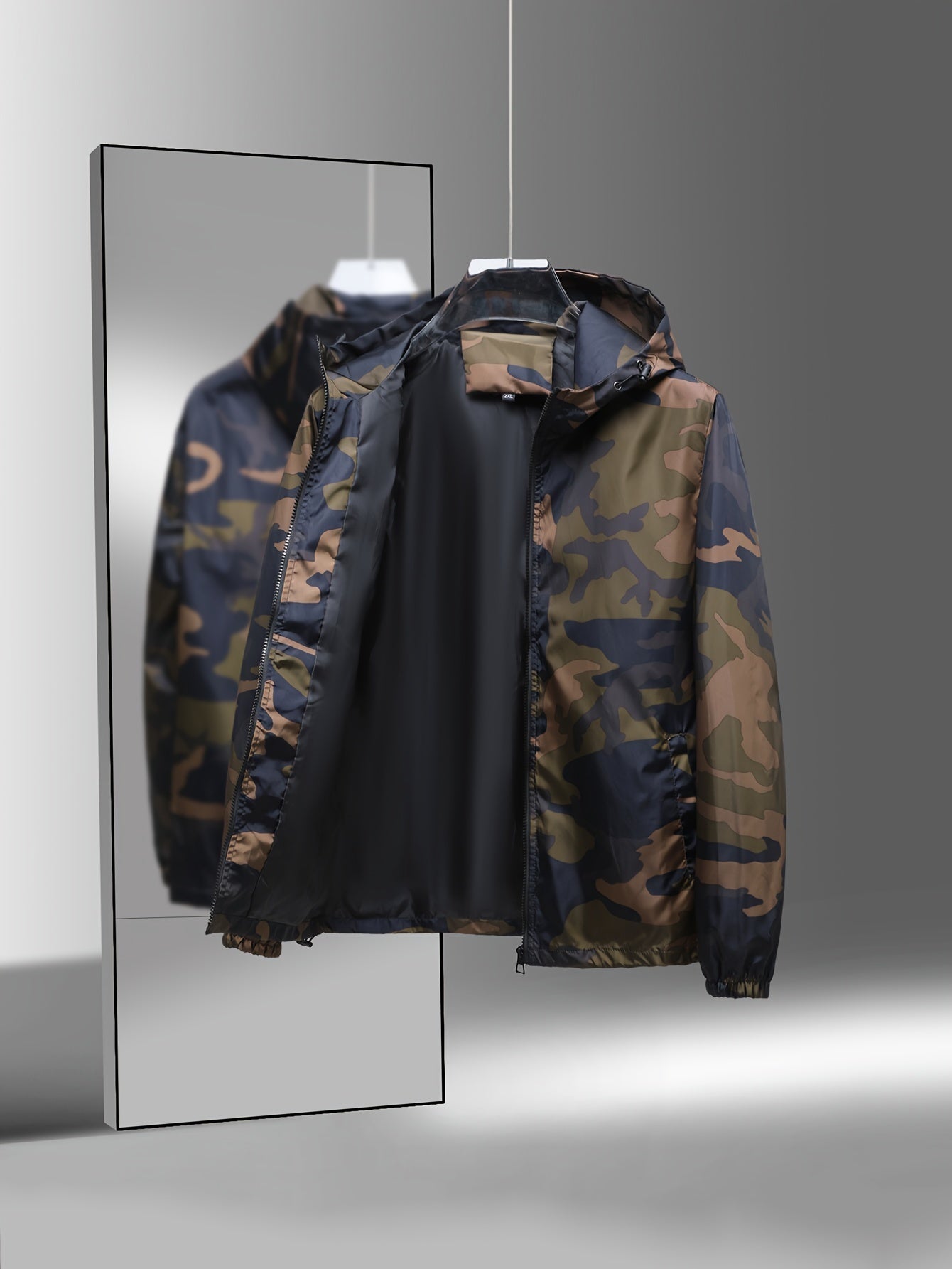 Men's Camo Hooded Jacket - Lightweight Polyester Zip-Up Camo Colors