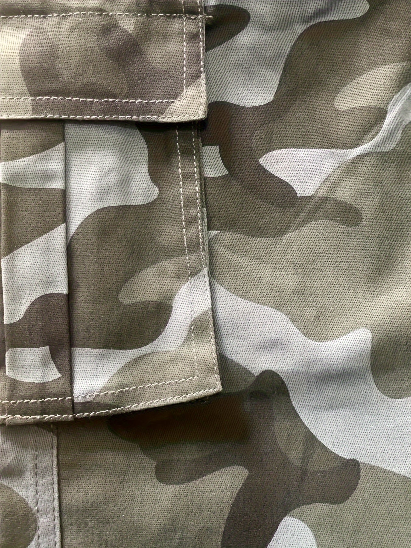 Men's Camo Cargo Cropped Pants With Multi Pockets | Vintage Style Camo Colors