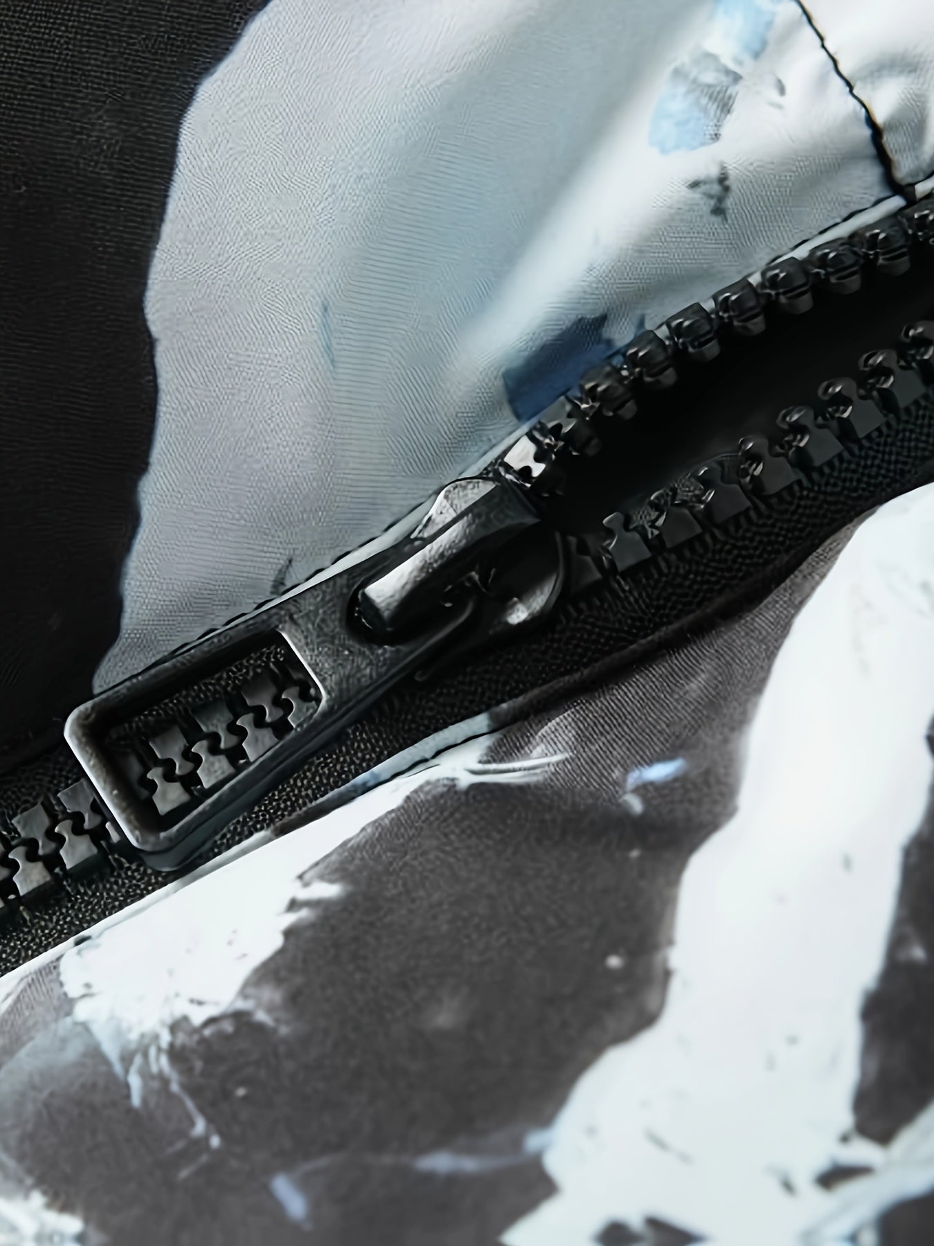 Men's Casual Camo Jacket | Zip-Up with Pockets, Stand Collar Camo Colors