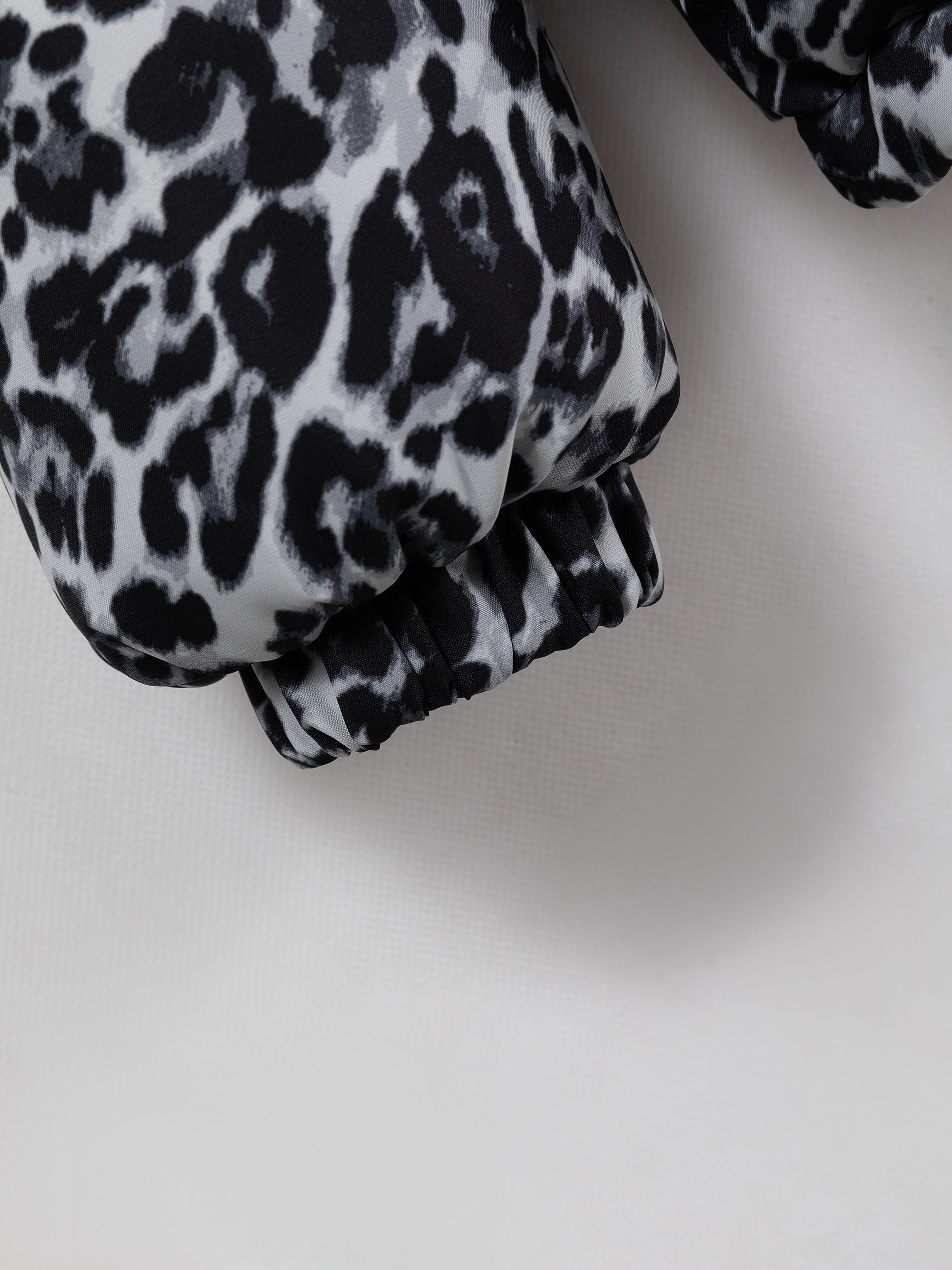 Fashionable Leopard Print Women's Puffer Coat | Camo Colors