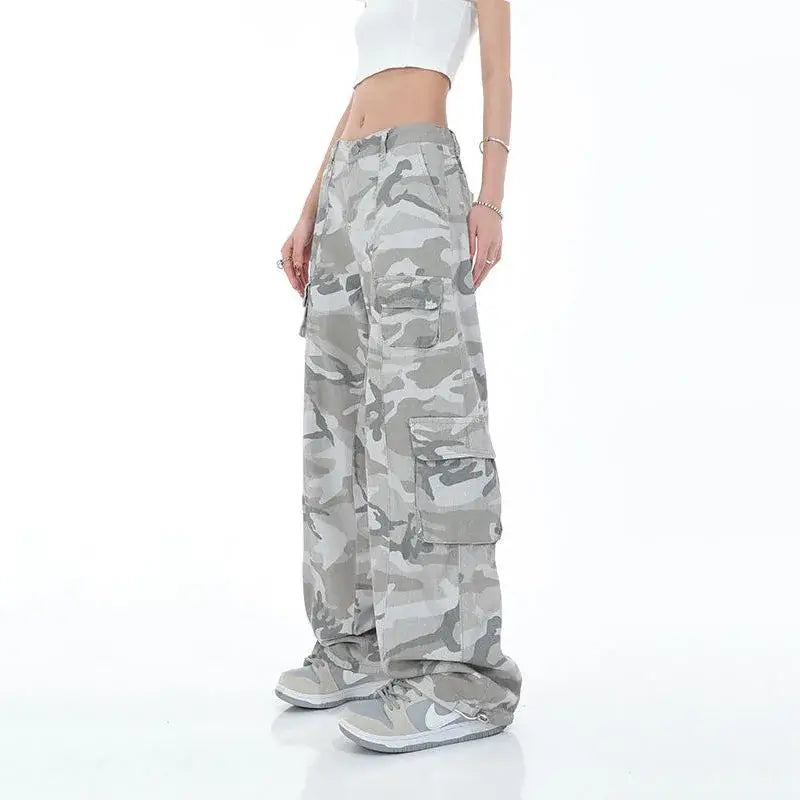 High-Waist Camo Cargo Pants – Oversize Streetwear Style | Camo Colors