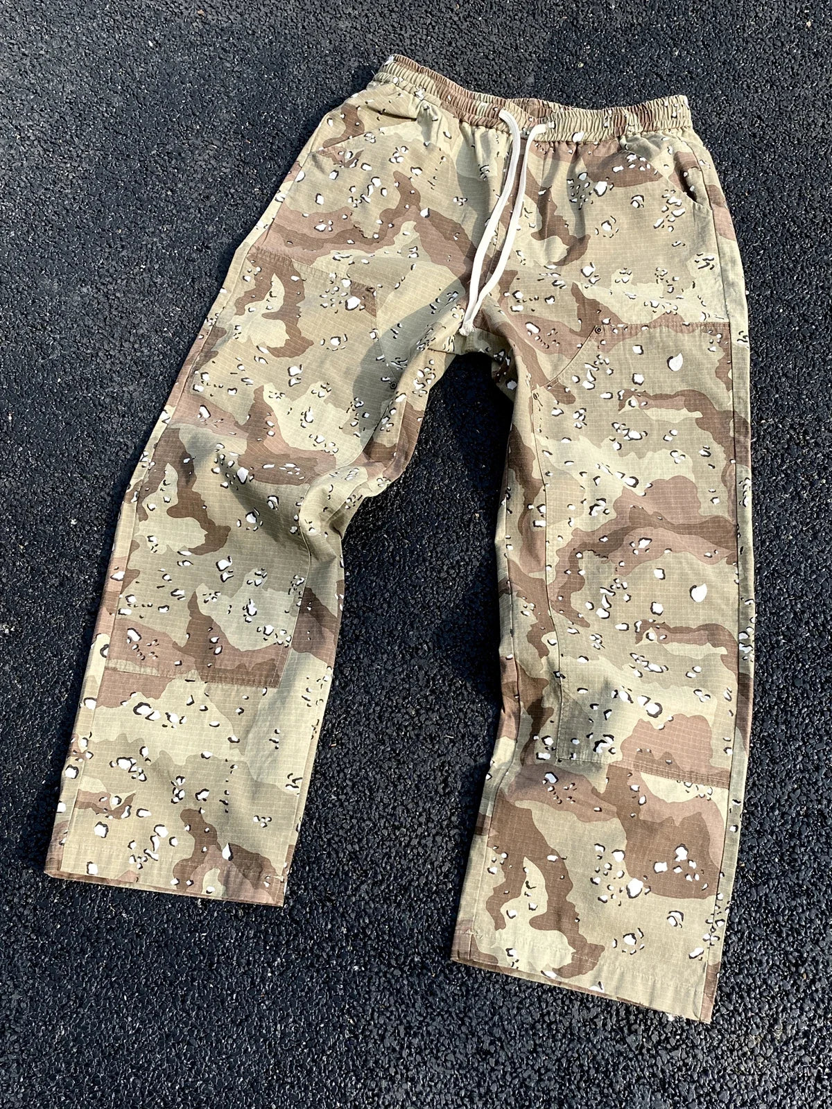 Desert Camouflage Oversized Cargo Lumber Pants | Camo Colors