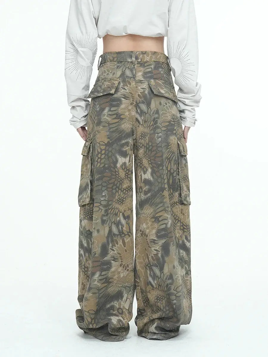 Unisex Snake Print Camo Baggy Jeans – 90s Retro Streetwear | REDDACHiC | Camo Colors