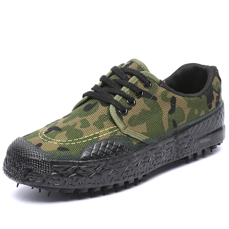 New Camouflage Canvas Shoes for Men – Comfortable & Breathable Sneakers | Camo Colors