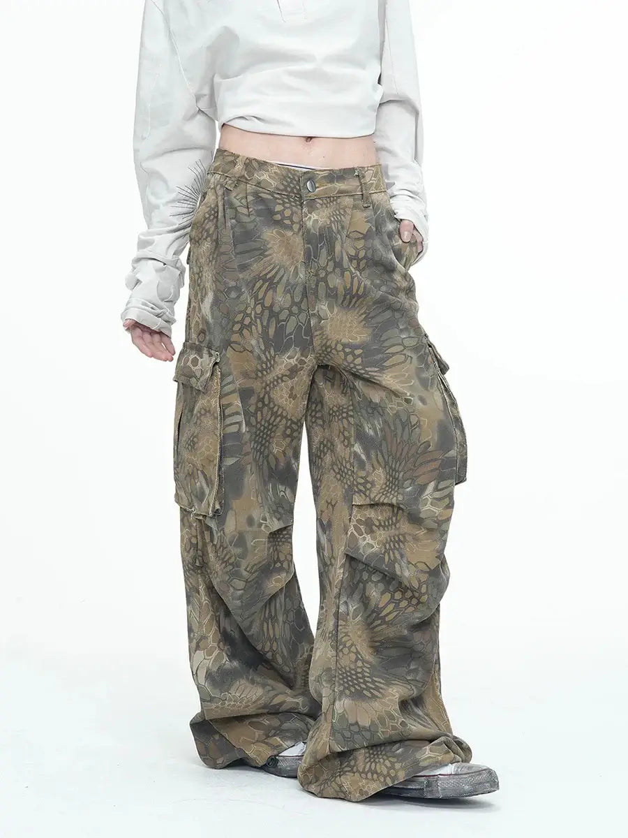 Unisex Snake Print Camo Baggy Jeans – 90s Retro Streetwear | REDDACHiC | Camo Colors