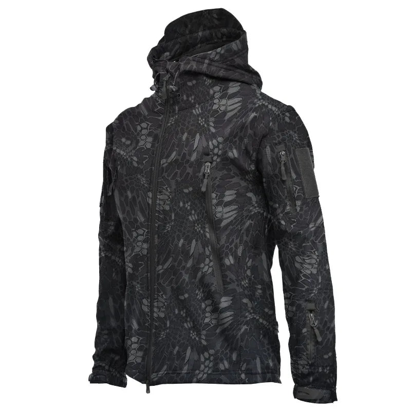 Outdoor Soft Shell Fleece Jacket – Windproof, Waterproof & Warm | Camo Colors