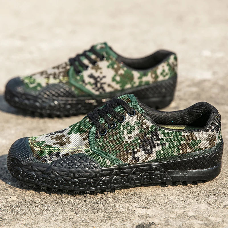 New Camouflage Canvas Shoes for Men – Comfortable & Breathable Sneakers | Camo Colors