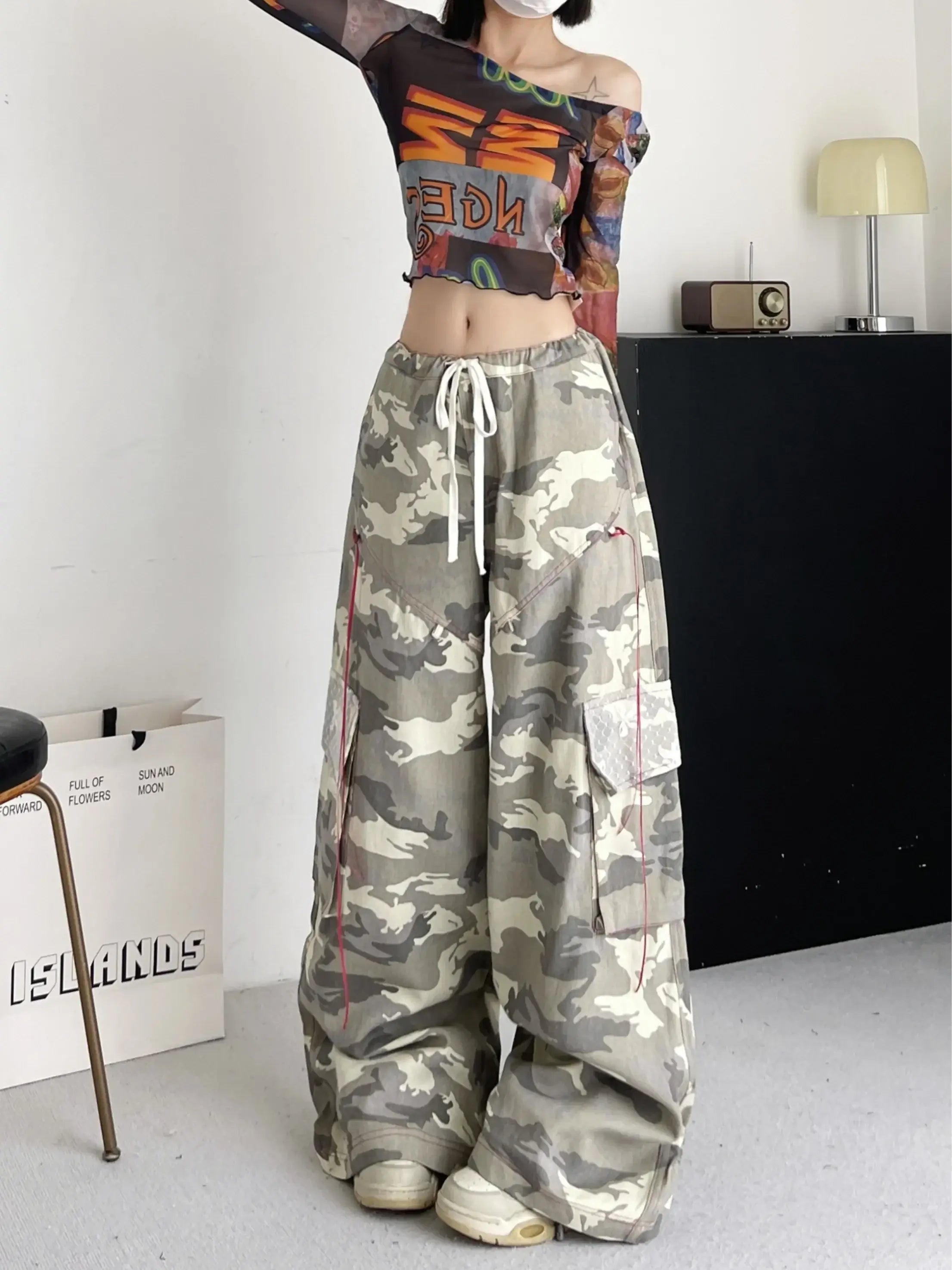 Women's Baggy Camouflage Cargo Pants – Y2K 90s Aesthetic | Camo Colors