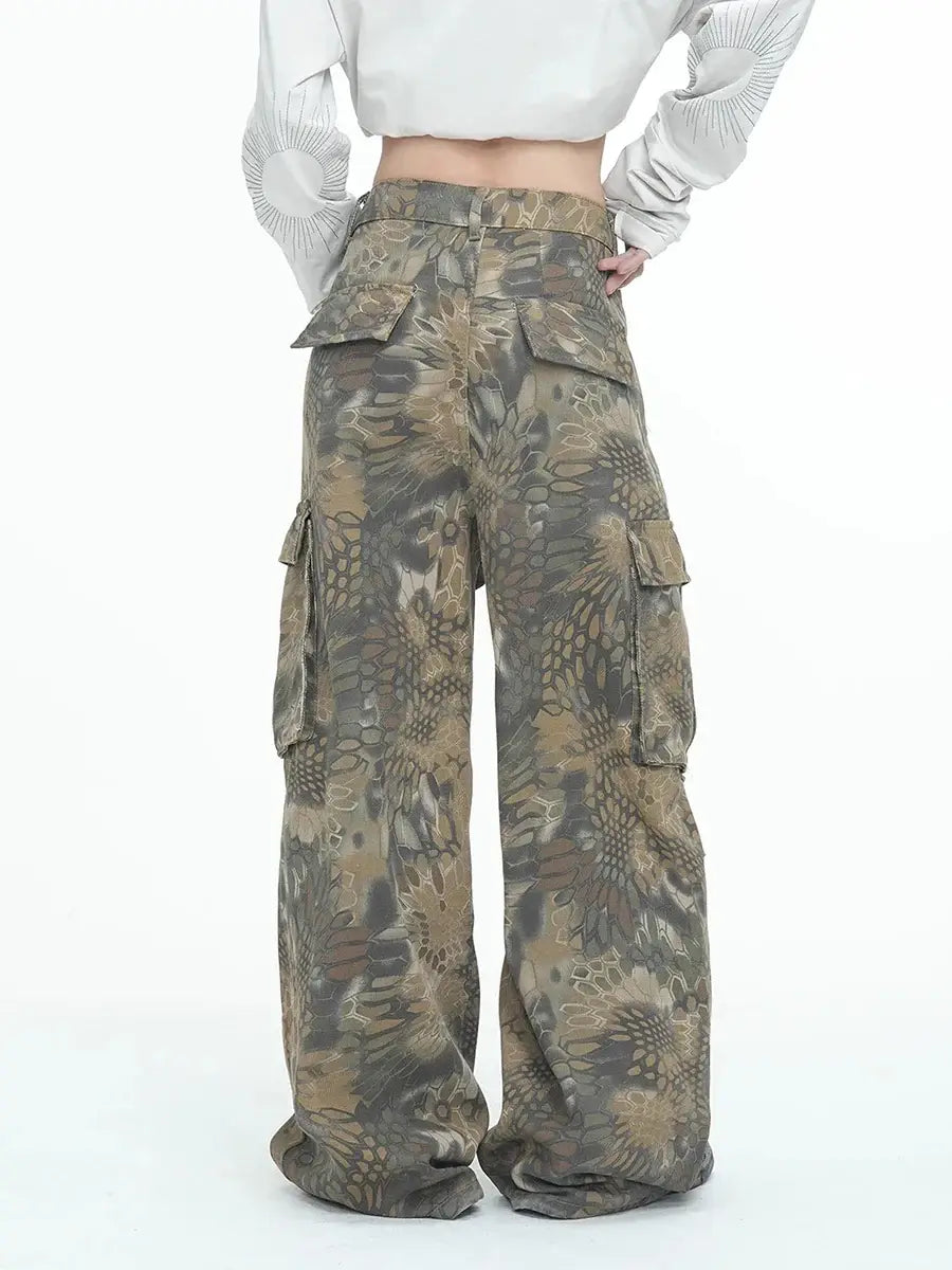 Unisex Snake Print Camo Baggy Jeans – 90s Retro Streetwear | REDDACHiC | Camo Colors