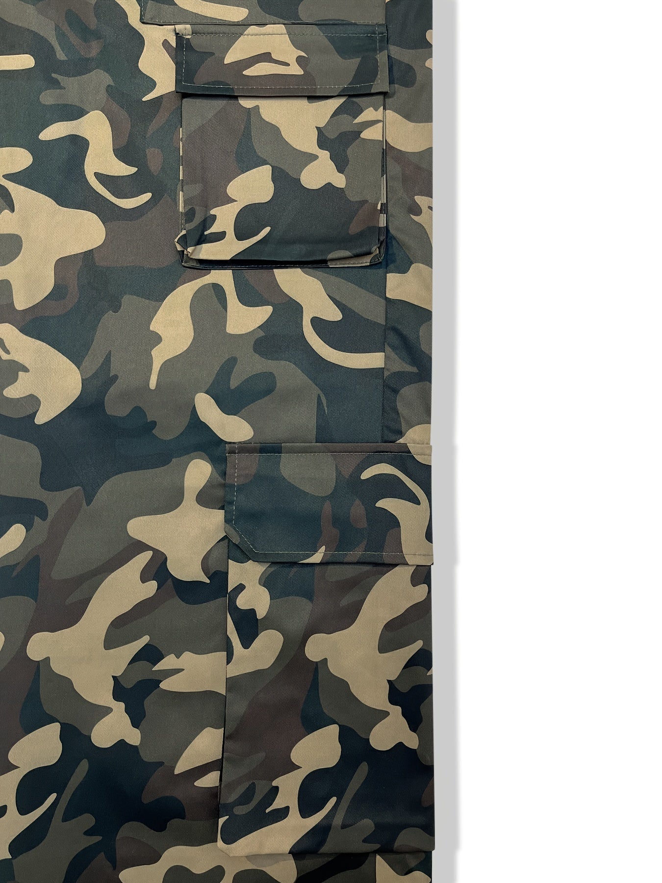 Men's Camo Cargo Pants | Loose Fit, Multi-Pocket Design Camo Colors