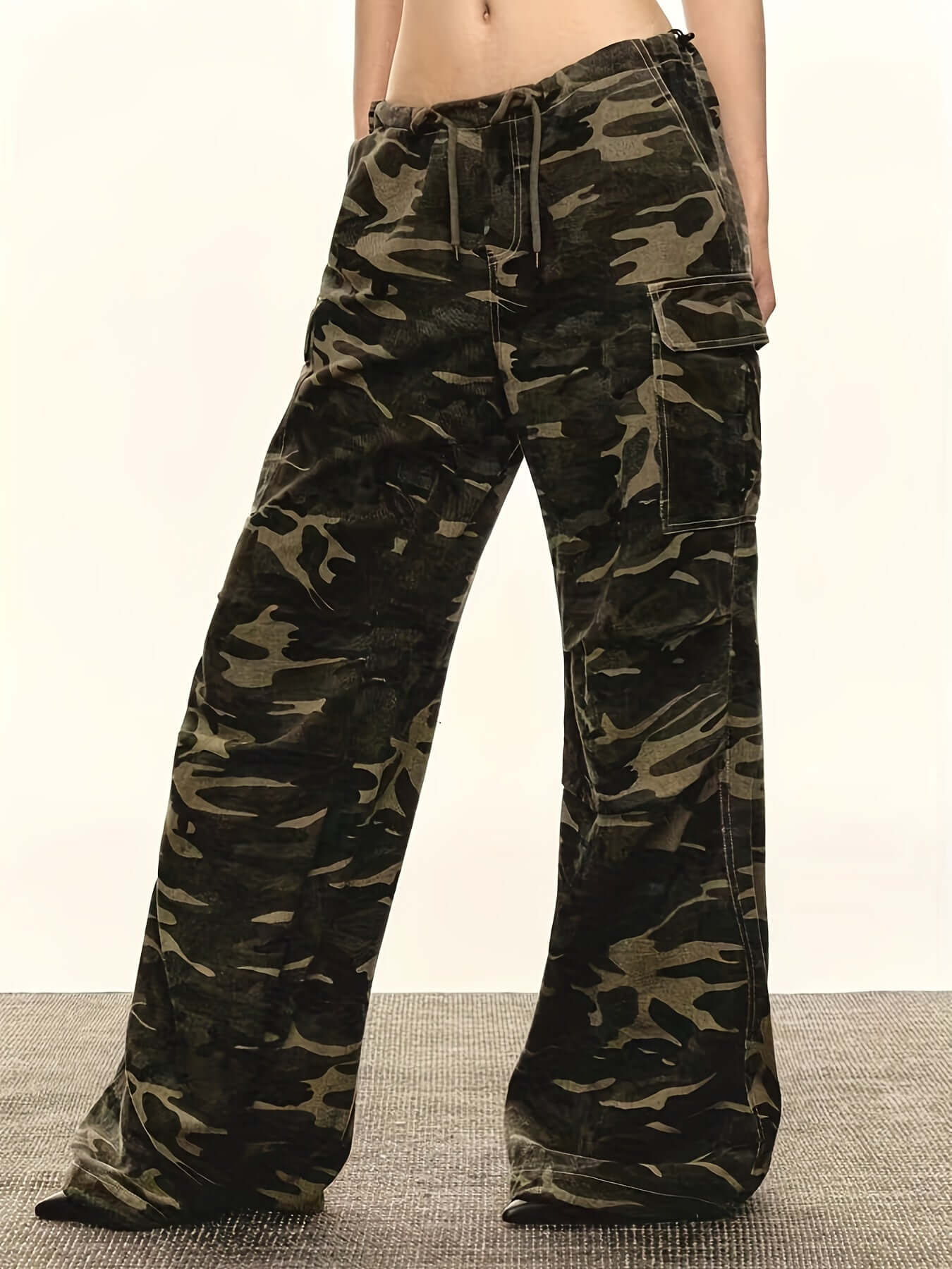 Women's Green Camo Cargo Wide Leg Denim Jeans | Cotton Blend Camo Colors