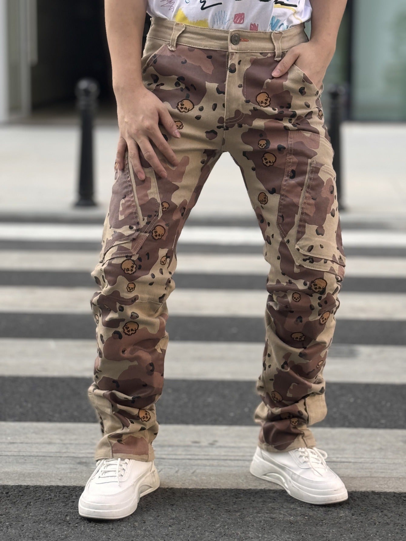 Men's Camo Jeans with Bear Embroidery – Relaxed Fit, Street Style | Camo Colors