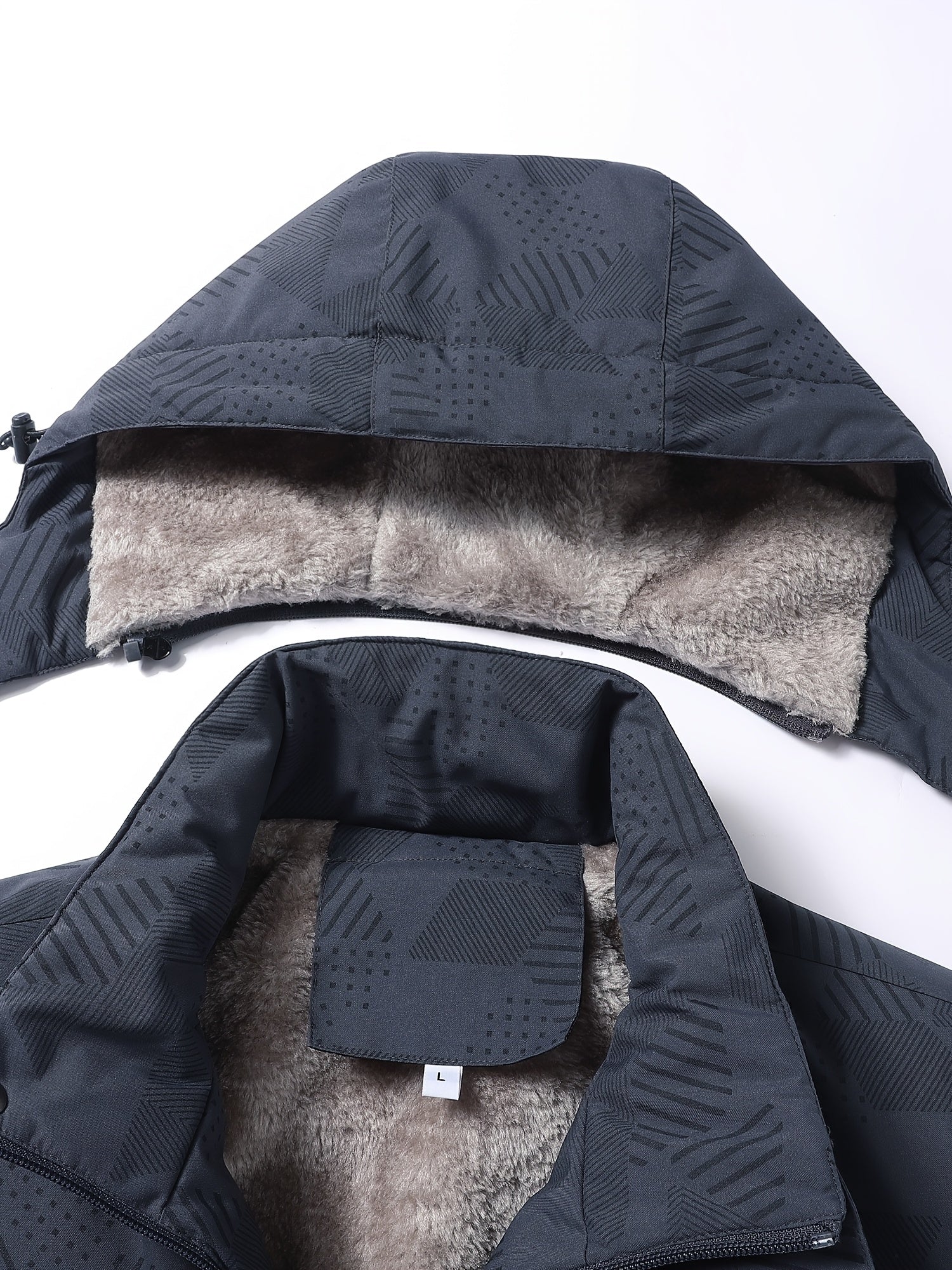 Durable Men's Winter Jacket: Scratch-Resistant, Windproof, Warm Fleece Camo Colors