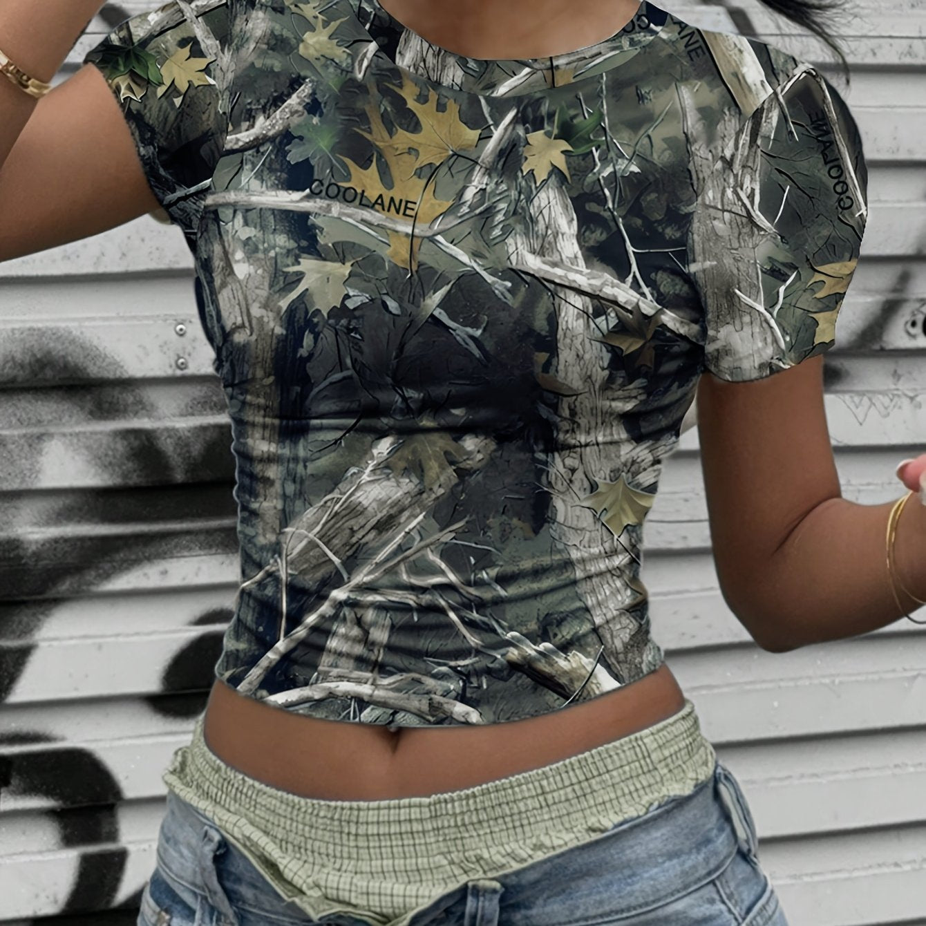 Women's Vintage Camo Print Crop Top | Round Neck T-Shirt Camo Colors