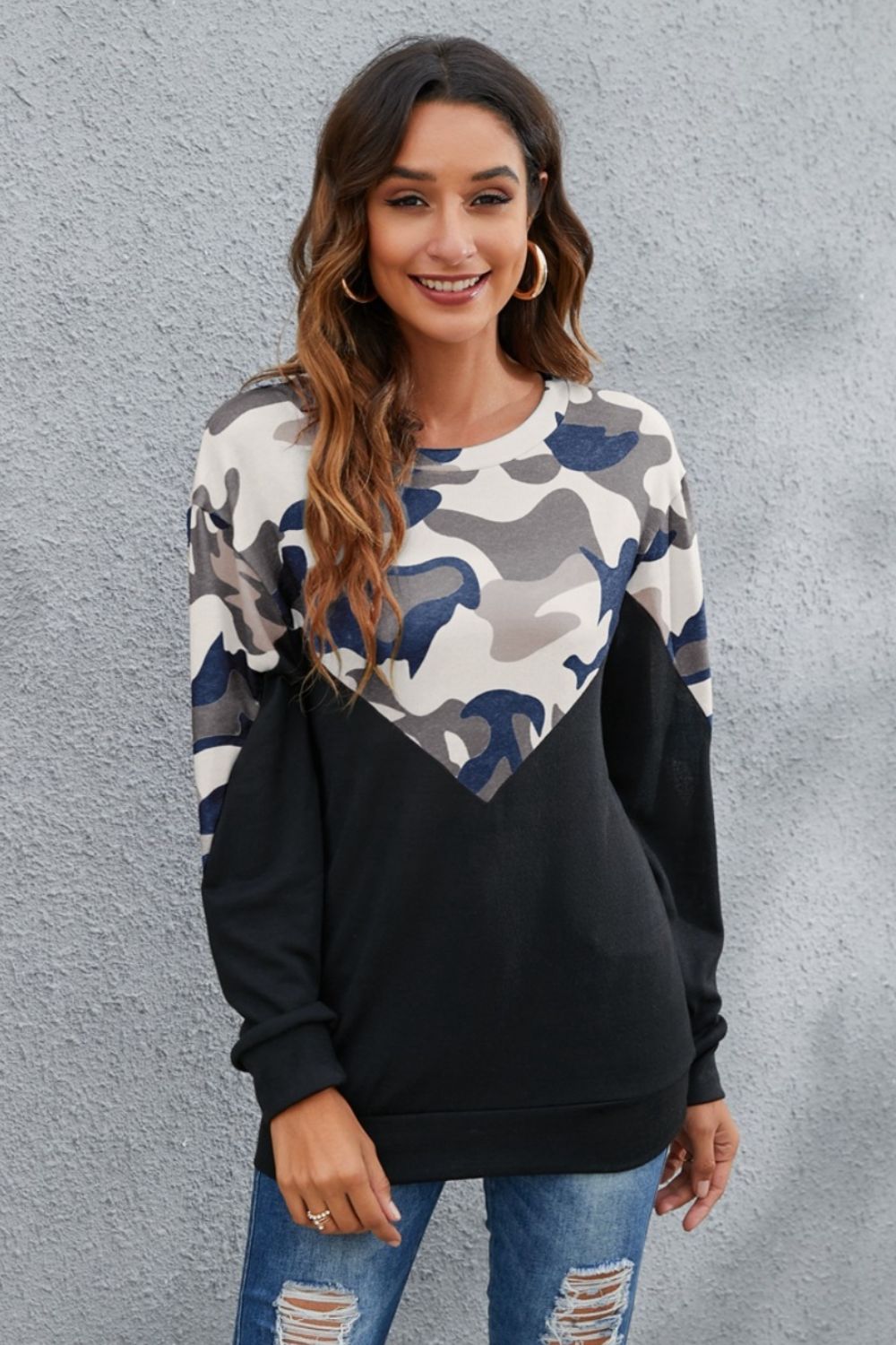 Camouflage Round Neck Long Sleeve Sweatshirt Camo Colors