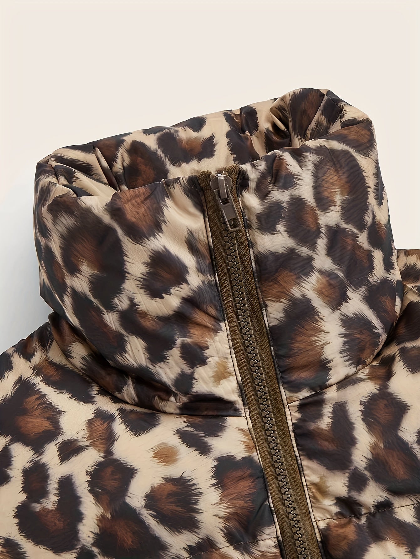 Women's Leopard Print High-Neck Padded Coat | Camo Colors
