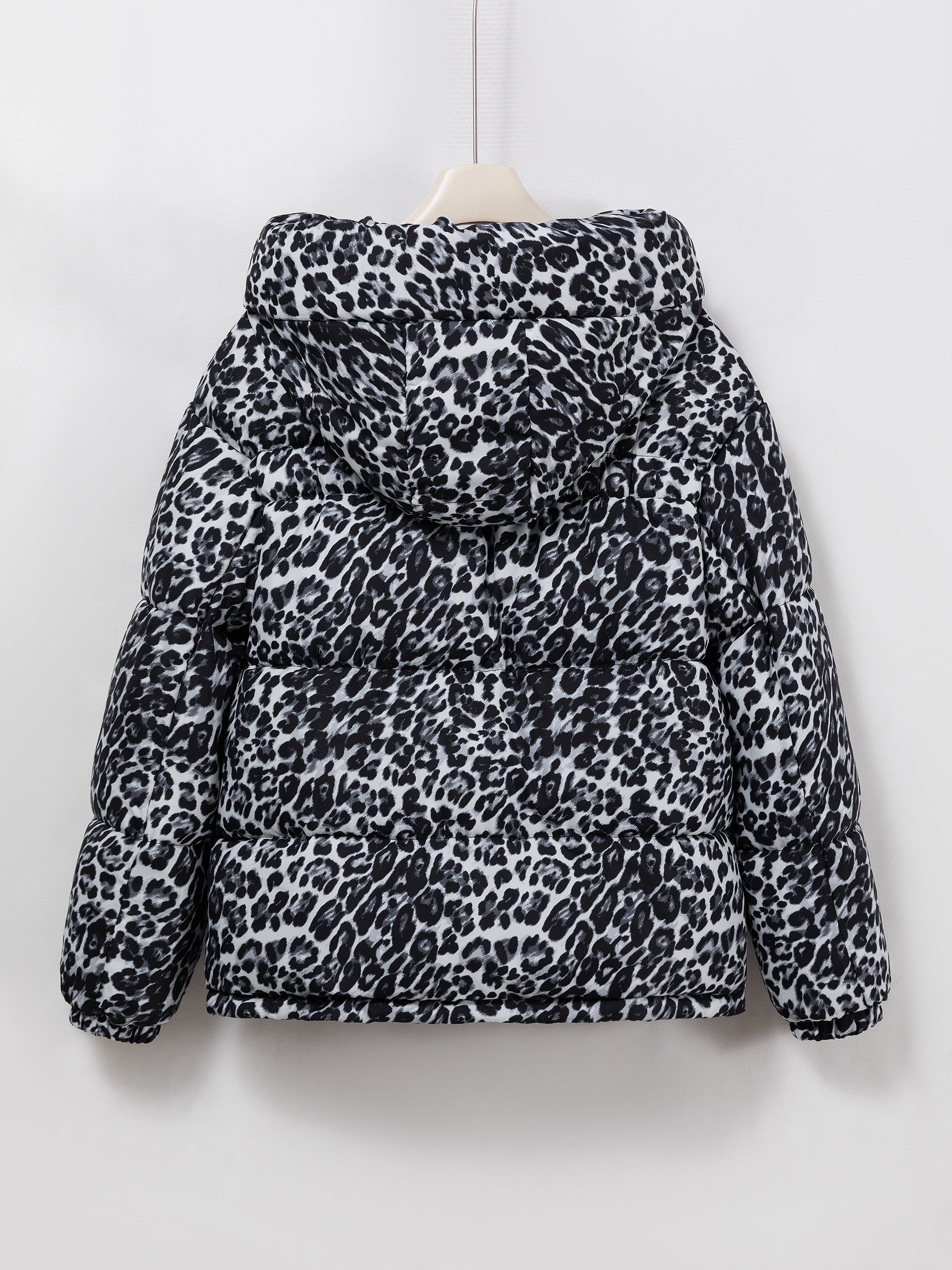 Fashionable Leopard Print Women's Puffer Coat | Camo Colors